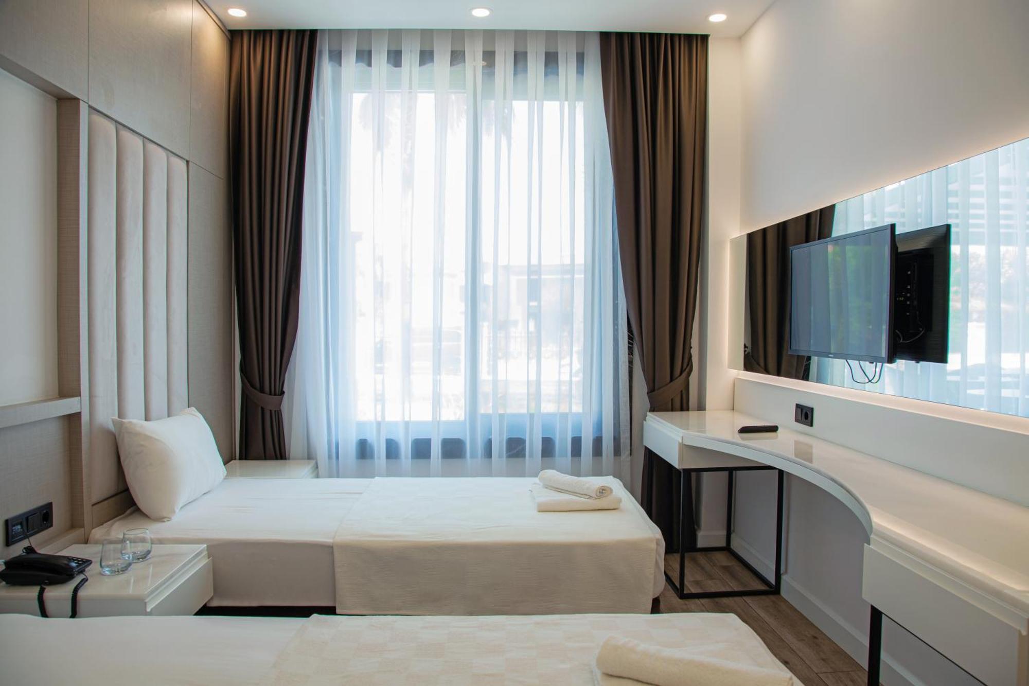 Edem Flower Hotel Kemer Exterior photo